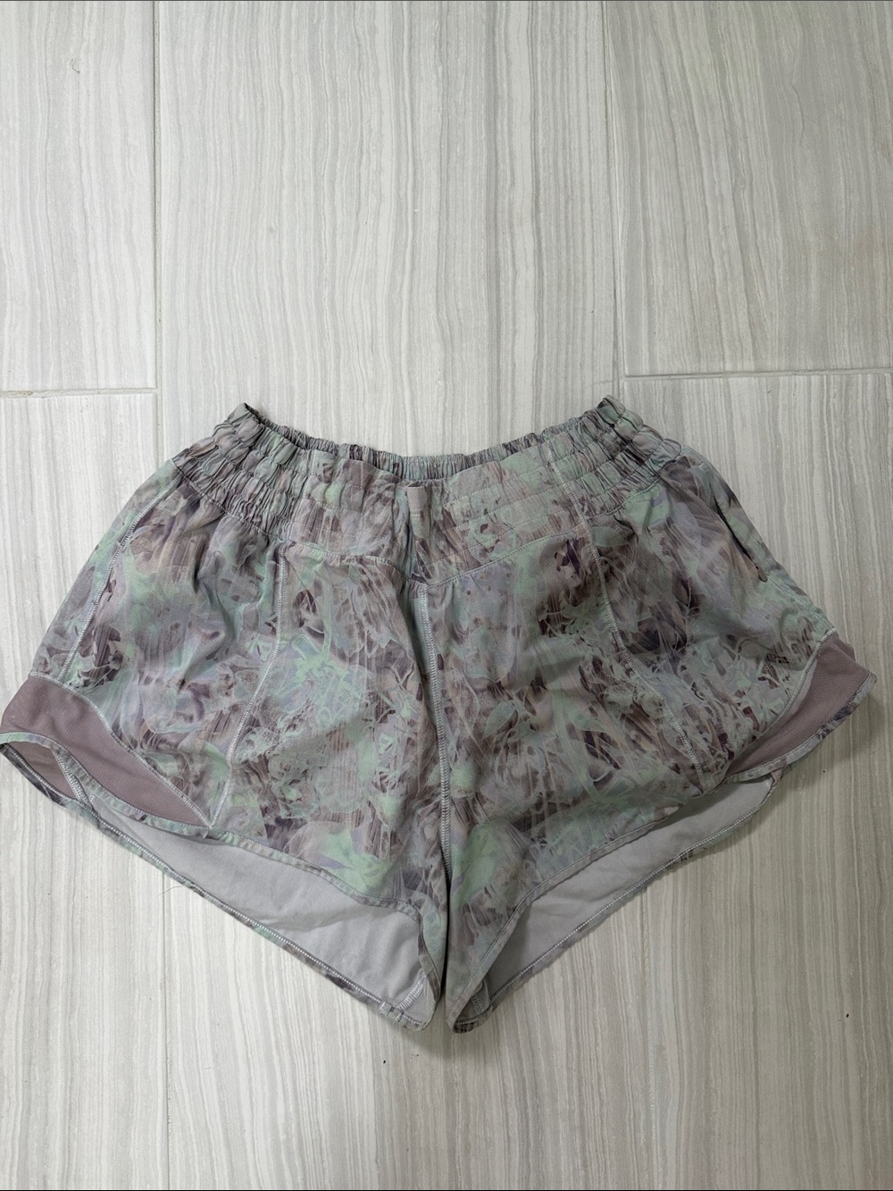 lululemon athletica Women's Athletic Shorts - Mint Green & Gray Marble Print